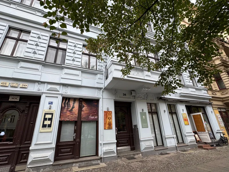 Sanierte 3 Zimmerwohnung mit Einbauküche — photo 1